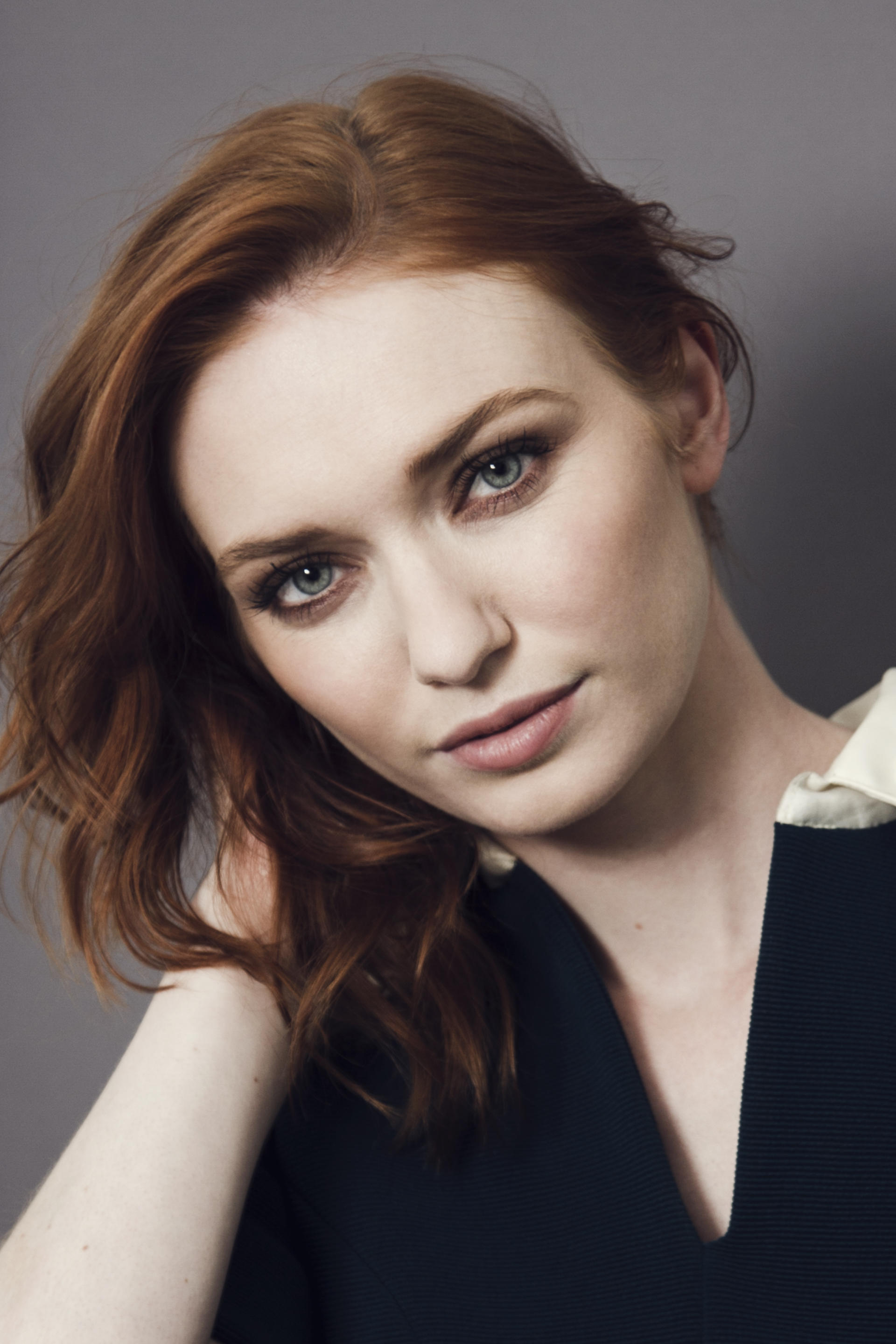 Eleanor Tomlinson – The Picture Journal