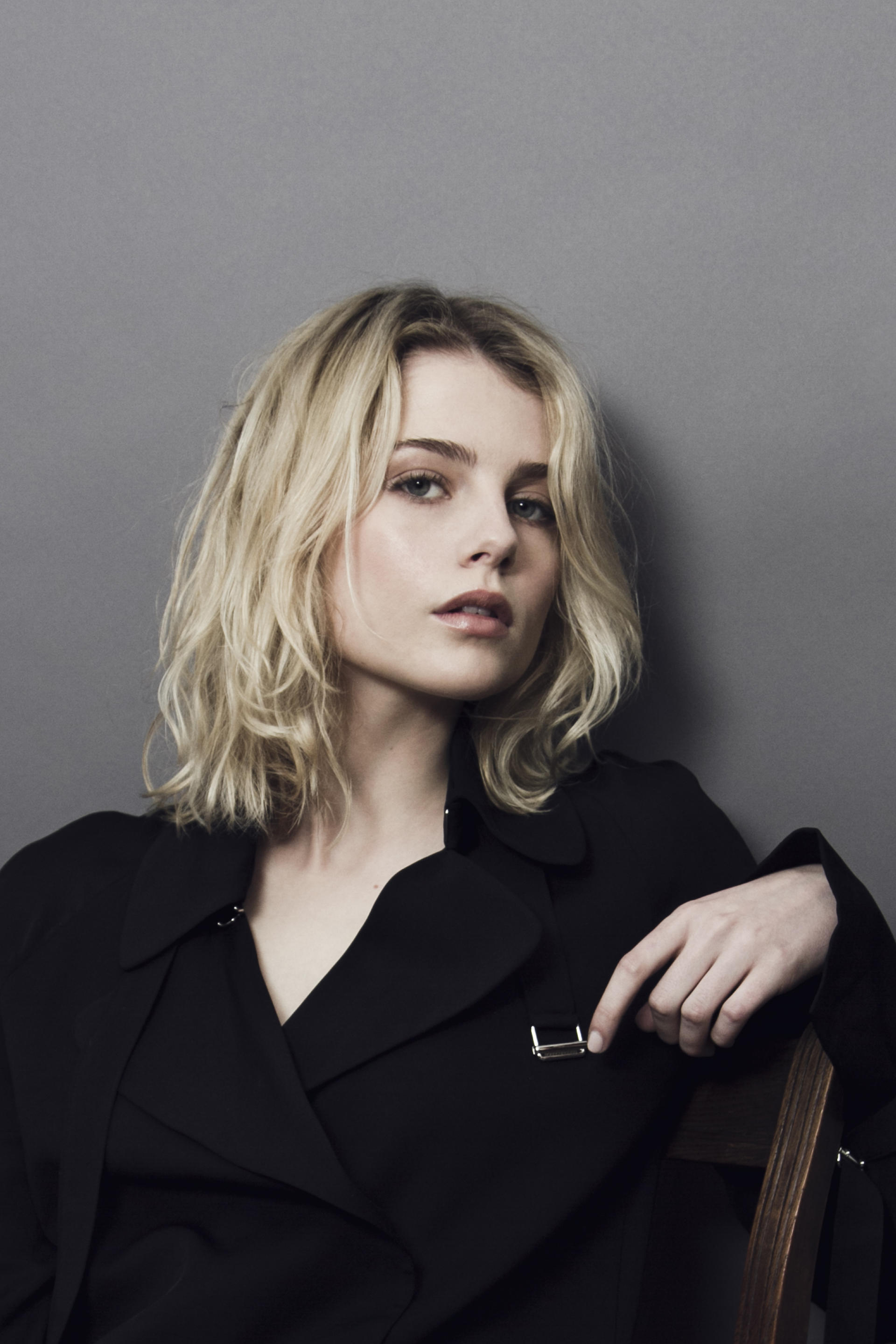 Люси бойнтон. Люси Бойнтон Lucy Boynton. Люси Бойнтон фотосессии. Люси Бойнтон современная любовь.